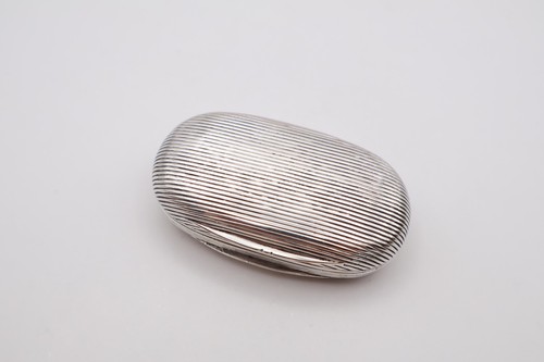 Antique 800 grade silver snuff - silver,