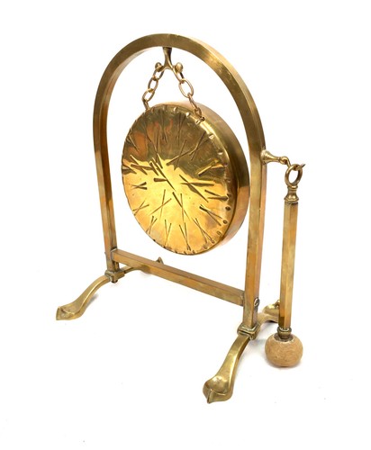Vintage tabletop solid brass - vintage,