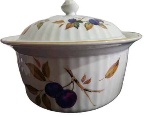 Royal worcester quart - royal,