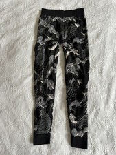 SWEATY BETTY Japanese