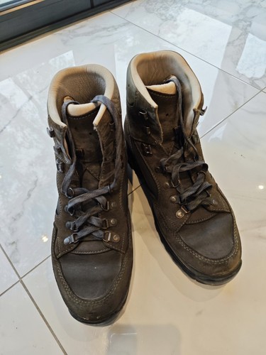 Lowa boots size - made, in