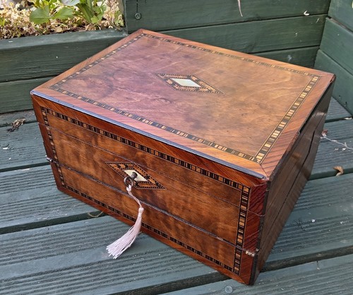 Rare victorian tri - rare, folding