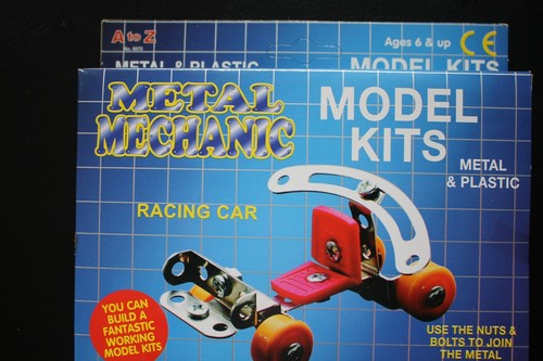 Metal mechanic model kit - mechanic,