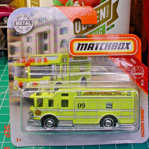 Matchbox hazard squad green - hazard,