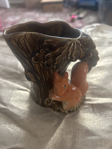 Vintage sylvac squirrel posy - sylvac,