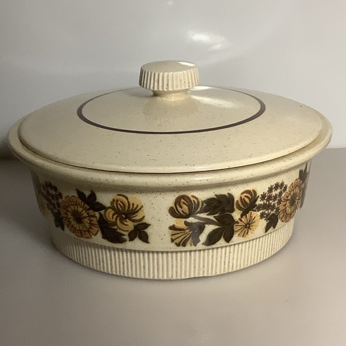 Poole pottery vtg lid - pottery,
