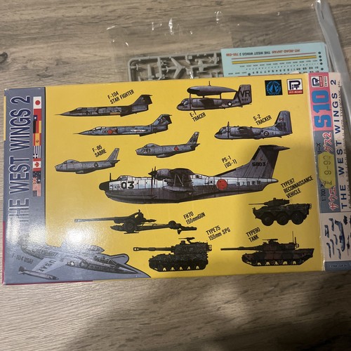 Pit road 700 - 1/700, plastic