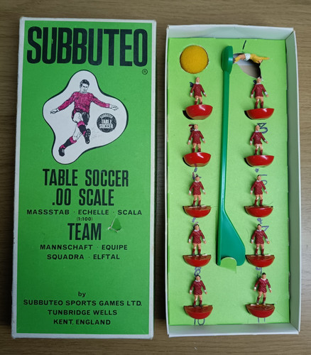 Vintage subbuteo team - subbuteo, ref