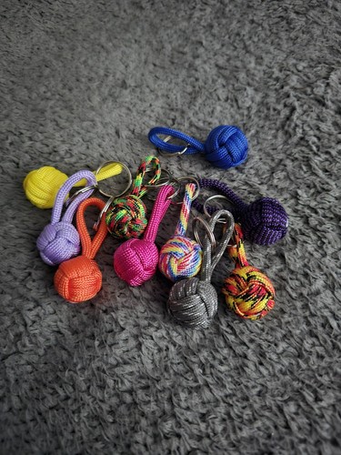 Monkey fist paracord keyring - paracord,