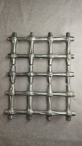 Vintage metal trivet - trivet, bamboo