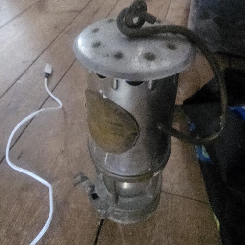 Vintage projector lamp and - vintage,