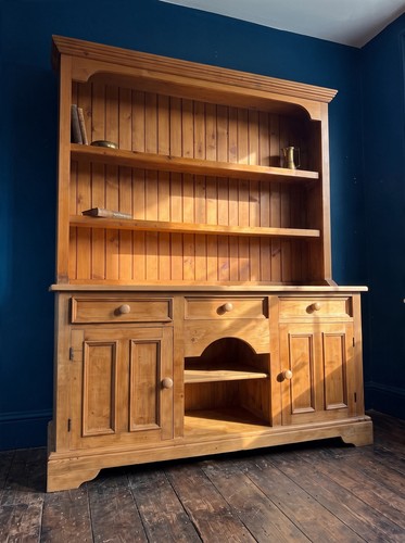 Large antique style - antique, pine