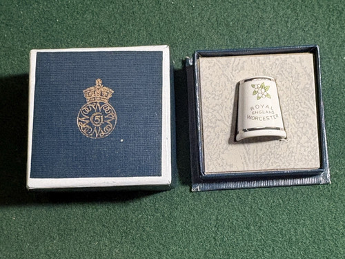 Vintage royal worcester - royal,