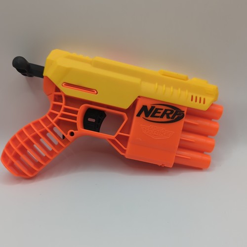 Nerf alpha strike pistol - strike,