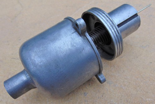 Carburettor dashpot 4628 - dashpot,