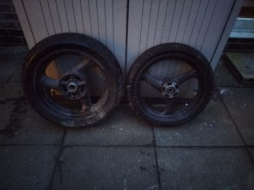Suzuki bandit wheels - ,