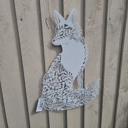 White metal fox wall - white, plaque