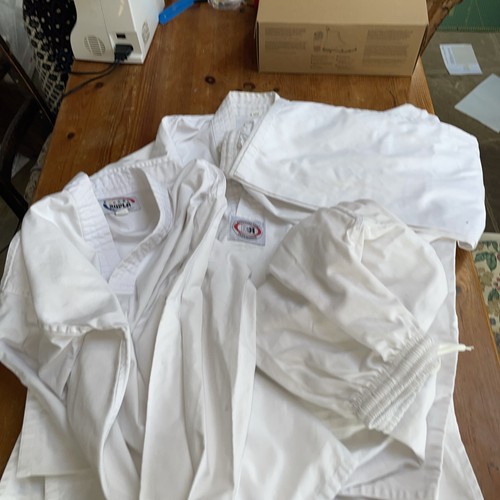 Taekwondo suits size and 5 - suits,