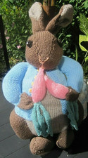  A HAND KNITTED BEATRIX POTTER