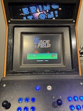 Arcade Machine With Over 800