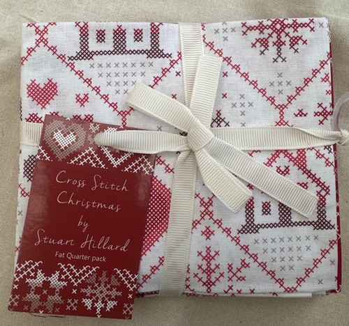 Cross stitch christmas - cross,