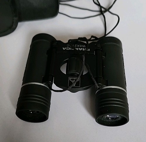 Compact pentagon praktica - compact,