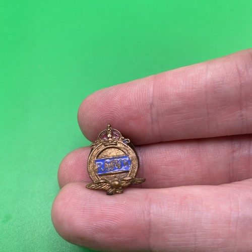Vintage ww2 raf royal - v.r., air