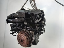 VAUXHALL VIVARO Engine