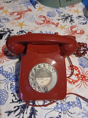 Vintage red gpo 746f - vintage,
