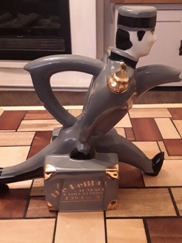 Swineside teapottery bellhop - swineside,