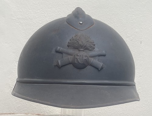 Large size 59cm casque adrian - large,