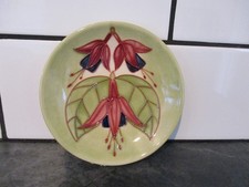 MOORCROFT   POTTERY.  FUSHCIA