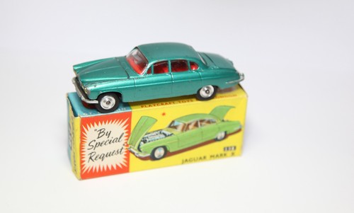 Corgi 238 jaguar mark in - corgi, x