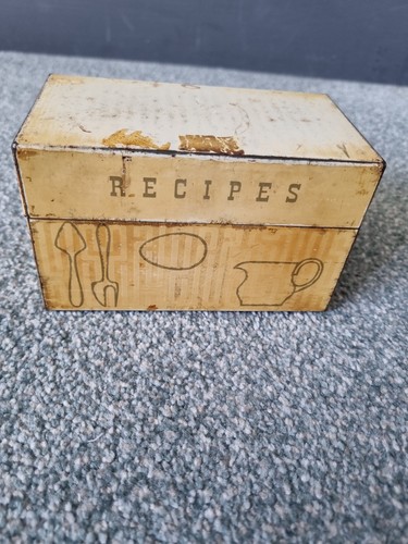 Vintage recipes box - recipes, with