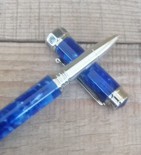 Montegrappa blue marbled - blue,