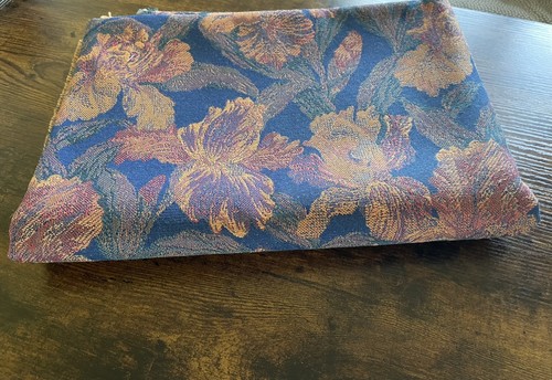 Stunning heavy upholstery - stunning,