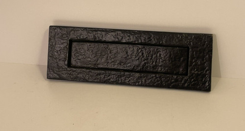 Vintage black cast metal - black,
