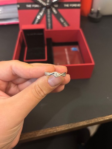 The forever diamond ring 22 - forever,