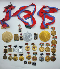 Set of awards in archery