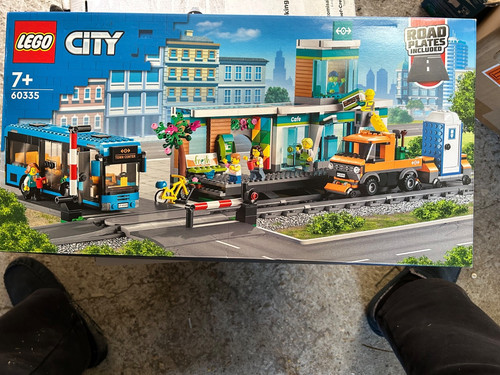 Lego city train station - -,