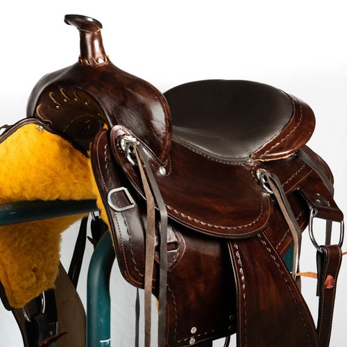 Premium western horse - 17",