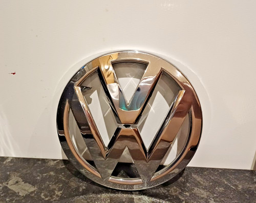 Volkswagen front grille - volkswagen,
