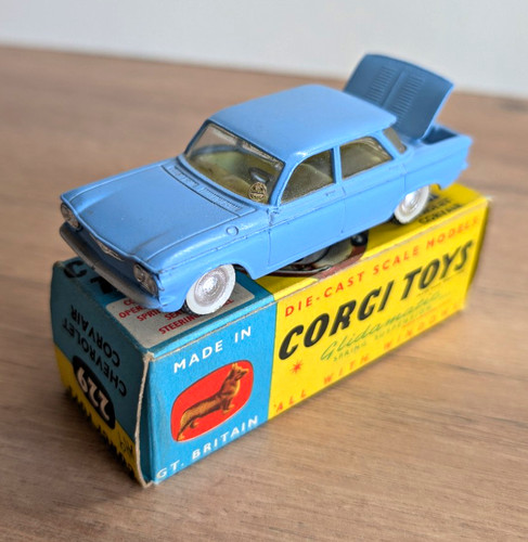 Corgi toys 229 - 229, chevrolet