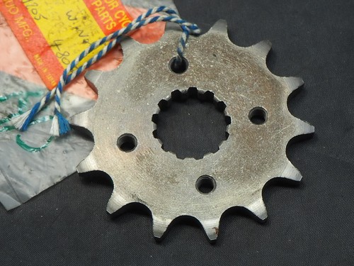 Suzuki nos sprocket - nos,