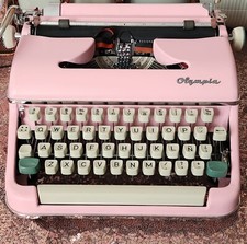 Olympia typewriter SM2/3