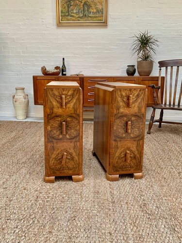 Art deco figured walnut - figured,