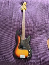 2017 Fender Japan PB-62