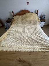 VINTAGE KING SIZE EIDERDOWN