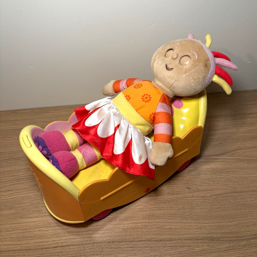 Upsy daisy musical moving - daisy,