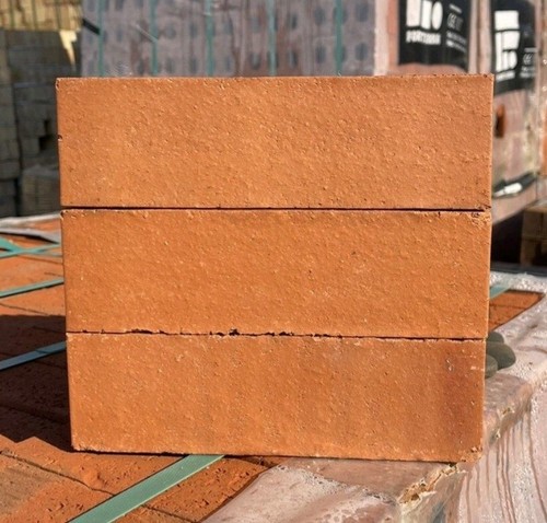 Red engineering bricks class - bricks,